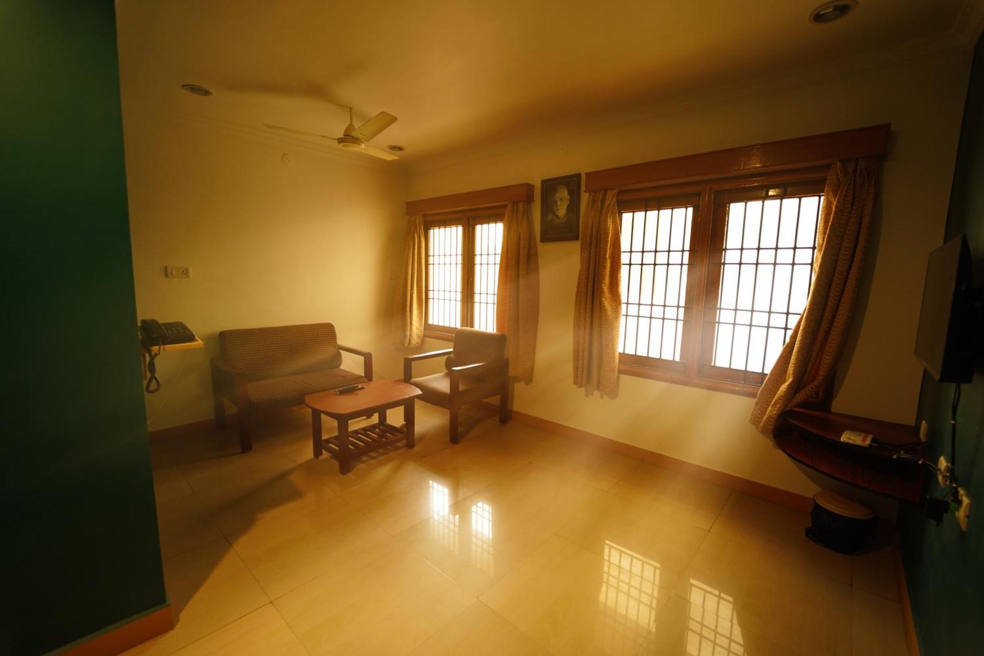 Tiruvannāmalai Ramana Towers 아파트 외부 사진
